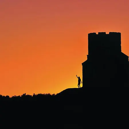 בית נופש 5 Bedroom Stunning In