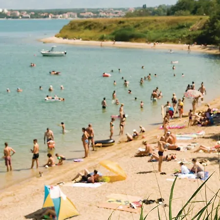 5 Bedroom Stunning In *