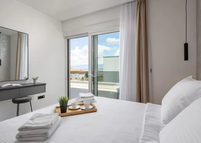 בית נופש 5 Bedroom Stunning In