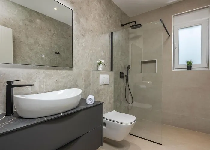 5 Bedroom Stunning In Dom wakacyjny *