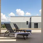 Luxurious In Holiday home *