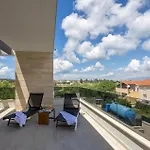 Luxurious In