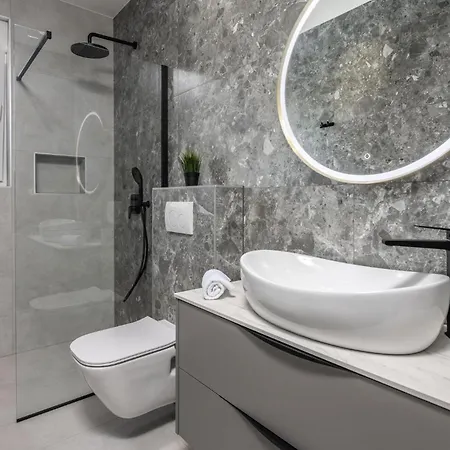度假居 Luxurious In 宁