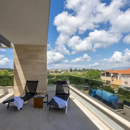 Luxurious In